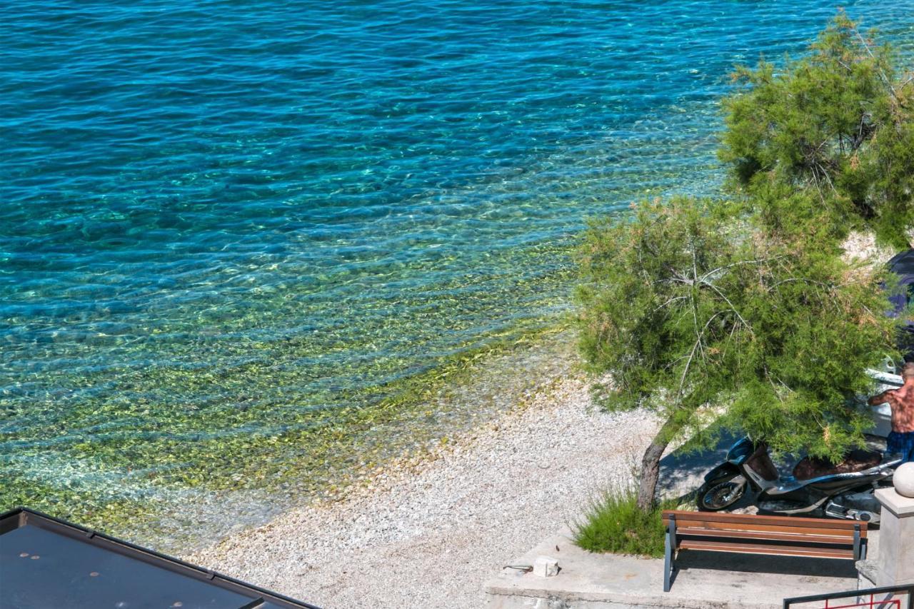Apartments By The Sea Brist, Makarska - 15714 Подаца Экстерьер фото