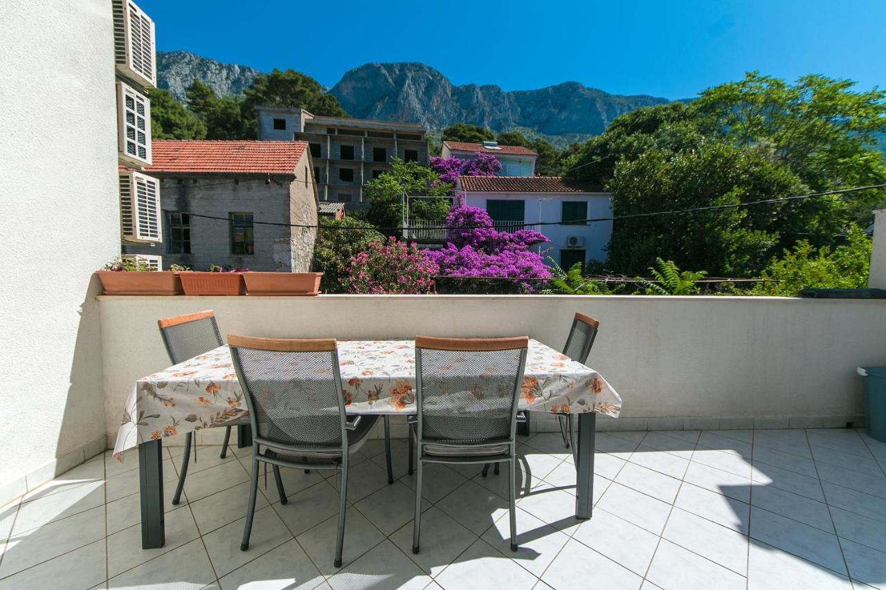 Apartments By The Sea Brist, Makarska - 15714 Подаца Экстерьер фото